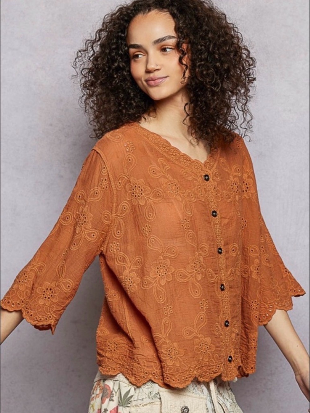 NWT POL Floral Eyelet V-Neck Scalloped Shirt